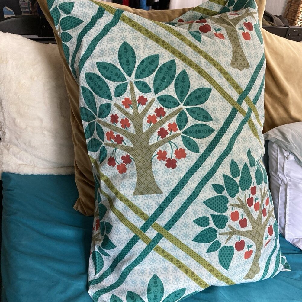 VTG Morgan Jones Multicolor Standard Size 1 Single Pillowcase Tree Of Life Folk